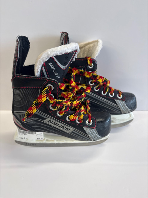 Vist Large View of Product Image Which is Used Bauer X200 Youth Hockey Skate Youth 12.0