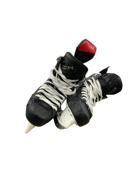 Vist Large View of Product Image Which is Used CCM JETSPEED FT490 Senior Hockey Skate Senior 7