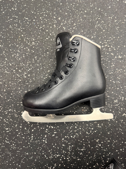 Vist Large View of Product Image Which is Used Jackson 455 Boys Softboot Skate Black Youth 13.0