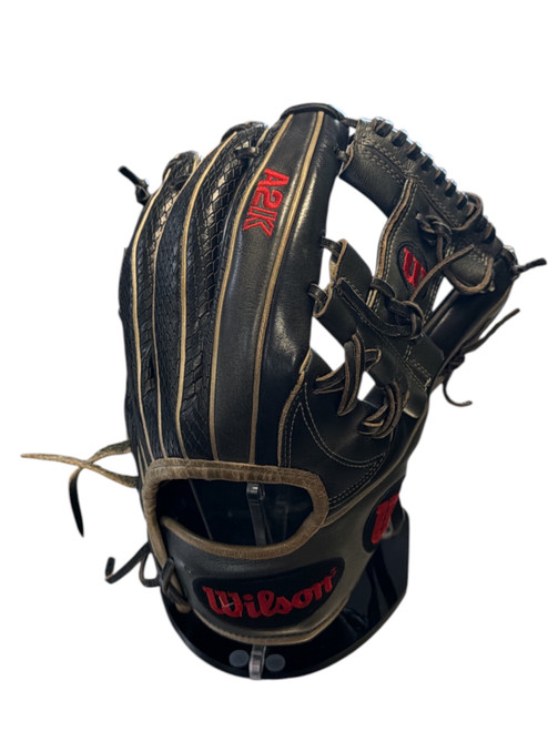 Vist Large View of Product Image Which is Used Wilson A2K 1787 December 2019 GOTM RH Throw Black 11 3/4"
