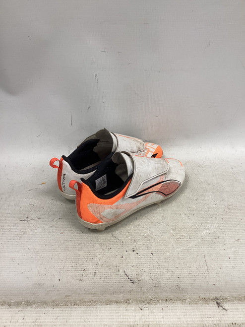 Vist Large View of Product Image Which is Used Puma ULTRA Soccer Cleats White Junior 03