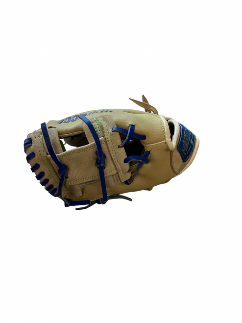 Vist Large View of Product Image Which is Used Marucci SWIFT SERIES YOUTH H WEB BB/SB Glove LH Throw Royal Blue 10 1/2"