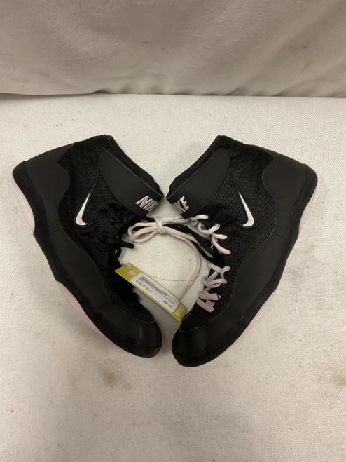 Vist Large View of Product Image Which is Used Nike Wrestling Shoes Black Senior 10.5