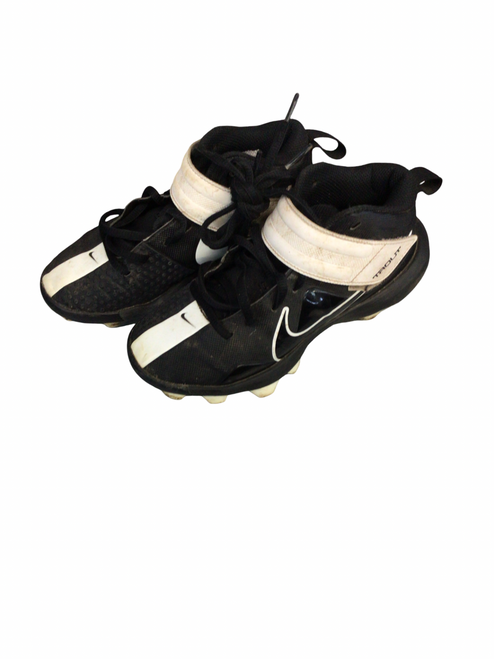 Vist Large View of Product Image Which is Used Nike Jr Cleats Black Junior 01