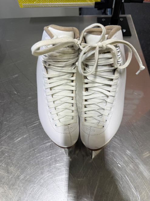Vist Large View of Product Image Which is Used Jackson EXCEL Girls Figure Skate White Junior 04