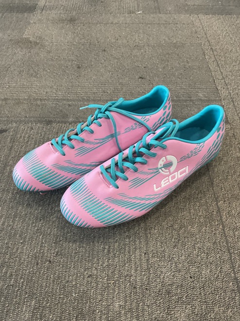 Vist Large View of Product Image Which is Used Leoci Soccer Cleats Pink Senior 9.5