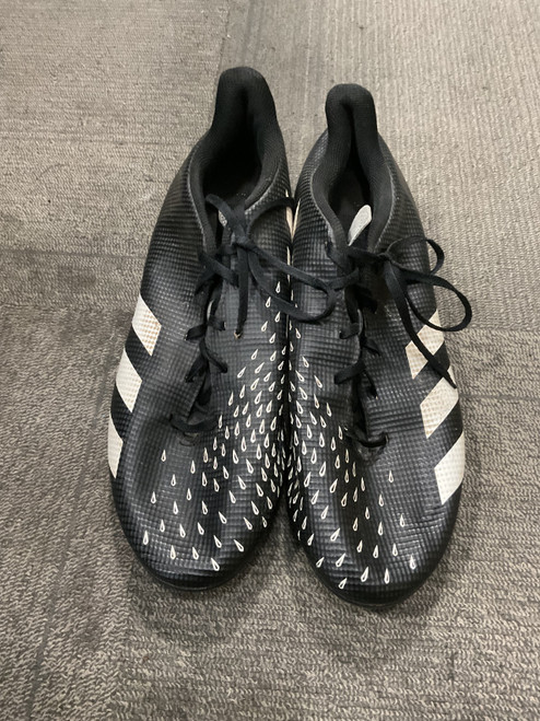 Vist Large View of Product Image Which is Used Adidas PREDATOR Soccer Cleats Black Senior 12