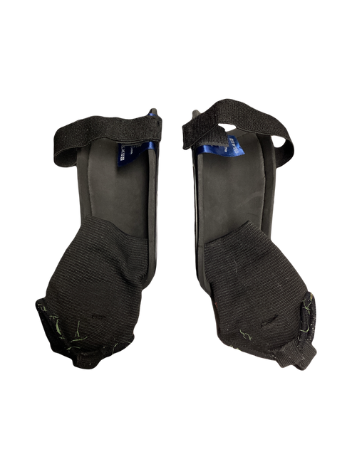 Vist Large View of Product Image Which is Used Soccer Shin Guards Junior Black SM
