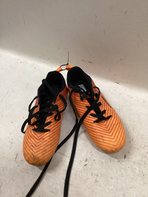 Vist Large View of Product Image Which is Used Brava Soccer Cleats Orange Junior 02