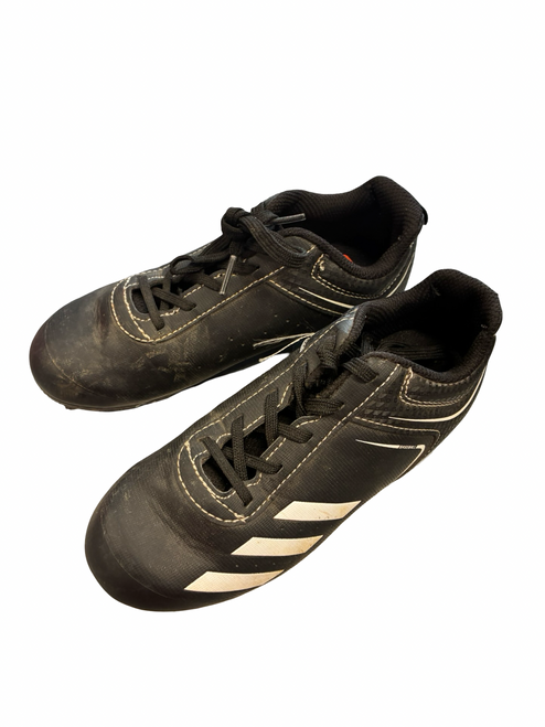 Vist Large View of Product Image Which is Used Adidas Soccer Cleats Black Junior 01