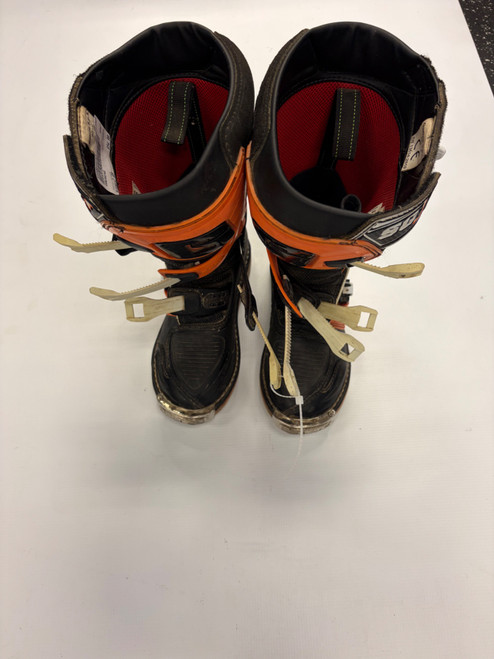 Vist Large View of Product Image Which is Used, GAERENE Junior Boots, Black, Junior 05