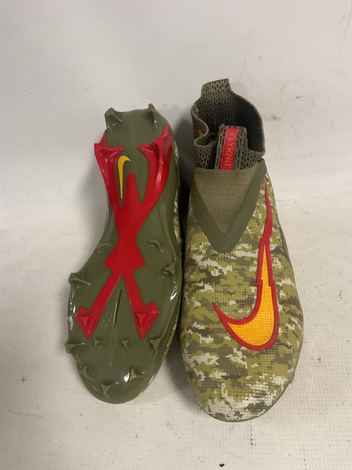 Vist Large View of Product Image Which is Used Nike TRAVIS KELCE ALPHA MENACE ELITE 3 CAMO Adult FB Cleats Camouflage Senior 11