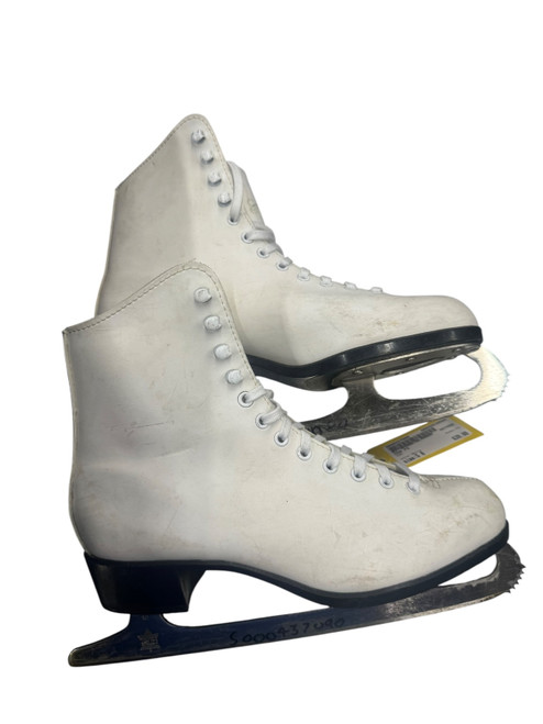 Vist Large View of Product Image Which is Used CCM FS WomensFigure Skate White Senior 8