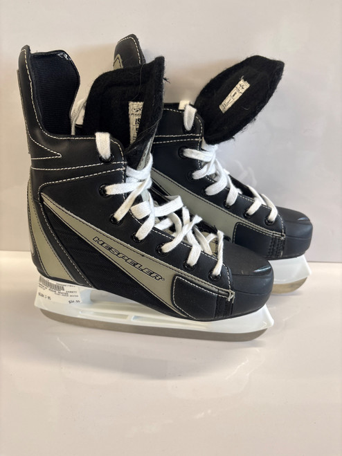 Vist Large View of Product Image Which is Used Hespeler ROGUE SKATES Junior Hockey Skate Junior 05
