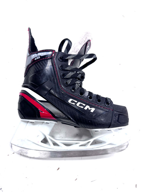 Vist Large View of Product Image Which is Used CCM JET SPEED FT655 Junior Hockey Skate Junior 02