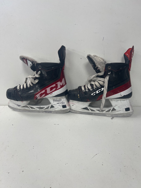 Vist Large View of Product Image Which is Used CCM JETSPEED FT4 Senior Hockey Skate Senior 7 (new= $750)