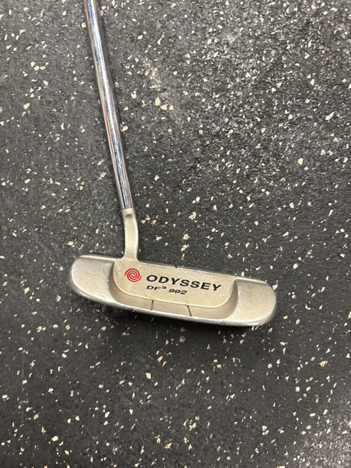 Vist Large View of Product Image Which is Used Odyssey DF992 Mens Putter RH