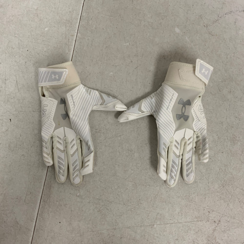 Vist Large View of Product Image Which is Used Under Armour F9NITRO FB Gloves White SM