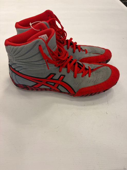 Vist Large View of Product Image Which is Used Asics Wrestling Shoes Red Senior 10