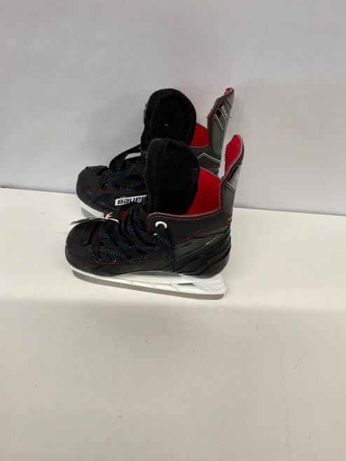 Vist Large View of Product Image Which is Used Bauer N5 Youth Hockey Skate Youth 11.0