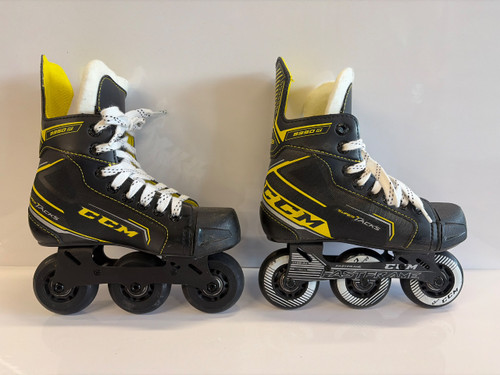 Vist Large View of Product Image Which is Used CCM 9350 R Child Rec Fitness Skates None Youth 13.0