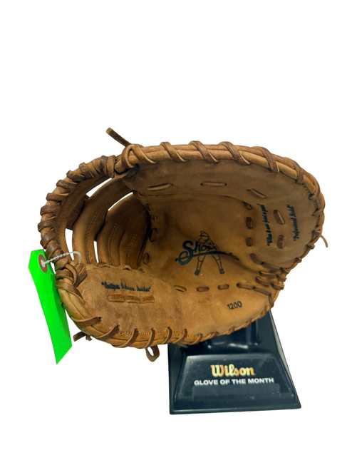 Vist Large View of Product Image Which is Used SHOELESS JOE 1200 Professional Model Baseball First Base Mitt RH Throw Brown 12"