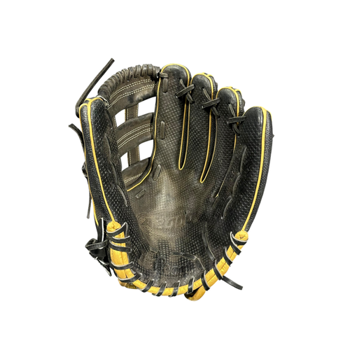 Vist Large View of Product Image Which is Used Wilson A2000 SR32CM PRO STOCK BB/SB Glove RH Throw Black 12"