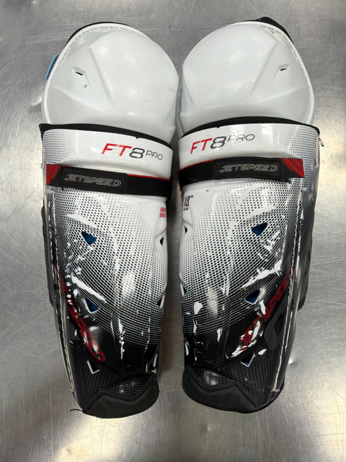 Vist Large View of Product Image Which is Used CCM JETSPEED FT8 PRO Intermediate Shin Guards None 13"
