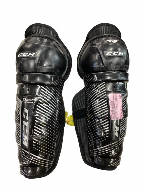 Vist Large View of Product Image Which is Used CCM TACKS 9550 Junior Shin Guards Black 10"