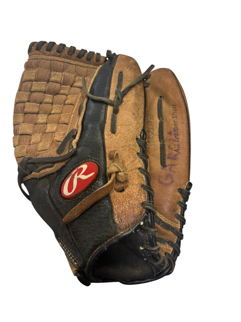 Vist Large View of Product Image Which is Used Rawlings R130WB BB/SB Glove RH Throw Brown 12"