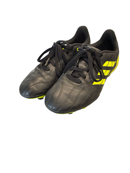Vist Large View of Product Image Which is Used Adidas Soccer Cleats Black Junior 02.5