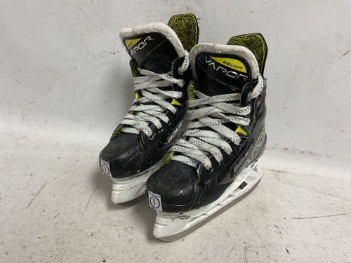 Vist Large View of Product Image Which is Used Bauer VAPOR 3X Junior Hockey Skate Junior 01