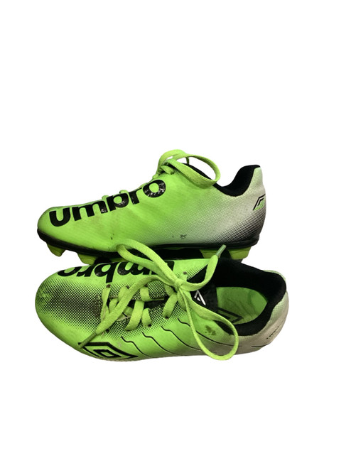 Vist Large View of Product Image Which is Used Umbro Soccer Cleats Neon Green Youth 11.0