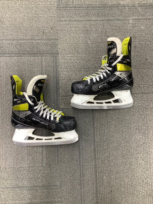 Vist Large View of Product Image Which is Used Bauer SUPREME 3S Senior Hockey Skate Senior 7