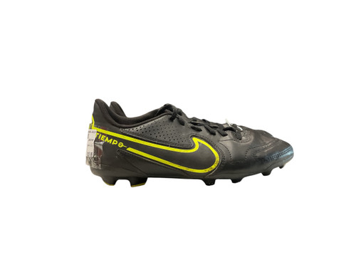 Vist Large View of Product Image Which is Used Nike TIEMPO SZ 6 Soccer Cleats Black Junior 06