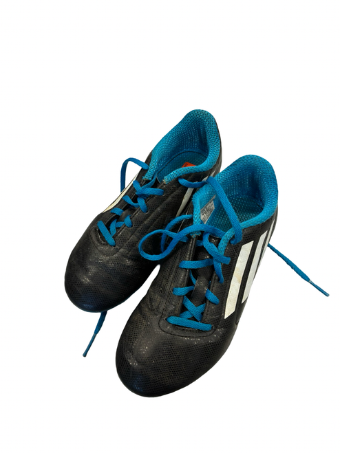 Vist Large View of Product Image Which is Used Adidas Soccer Cleats Black Junior 01