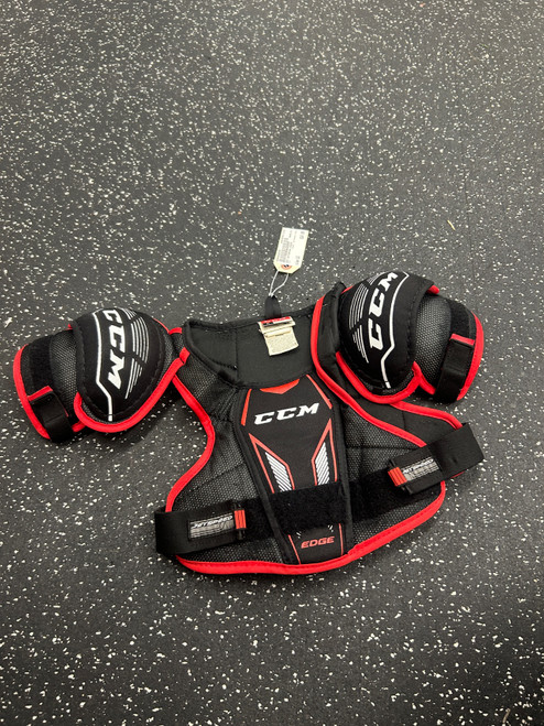 Vist Large View of Product Image Which is Used CCM JETSPEED EDGE Youth Shoulder Pads LG