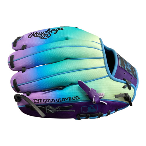 Vist Large View of Product Image Which is Rawlings HEART OF THE HIDEB RH 11 1/2"