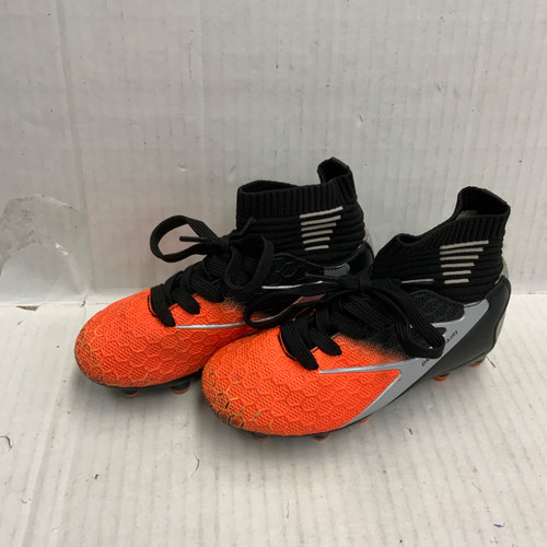 Vist Large View of Product Image Which is Used Dream Pairs Soccer Cleats Orange Youth 10.0