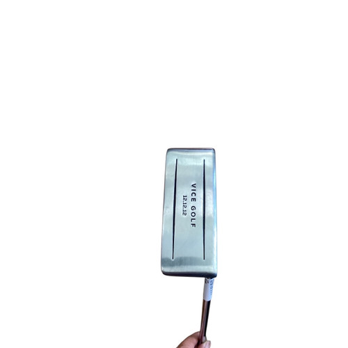 Vist Large View of Product Image Which is Used Vice Mens Putter RH
