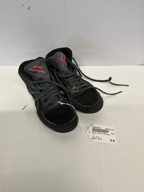 Vist Large View of Product Image Which is Used Asics Wrestling Shoes Black Youth 13.0