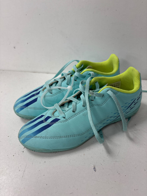 Vist Large View of Product Image Which is Used Adidas Soccer Indoor Shoes Turquoise Junior 04
