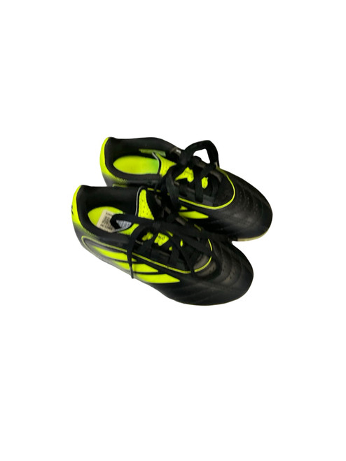 Vist Large View of Product Image Which is Used Adidas Soccer Cleats Black Youth 09.0