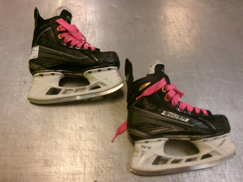 Vist Large View of Product Image Which is Used Bauer SUPREME 160 Junior Hockey Skate Junior 01.5