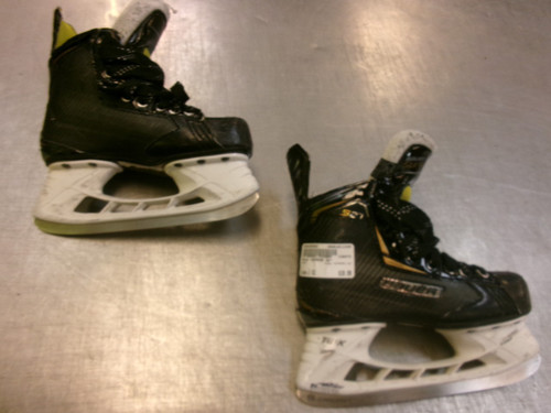 Vist Large View of Product Image Which is Used Bauer SUPREME S27 Junior Hockey Skate Junior 02
