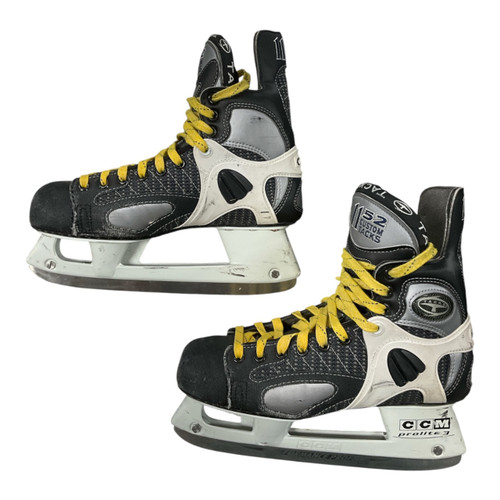 Vist Large View of Product Image Which is Used CCM TACKS 1152 Senior Hockey Skate Senior 7