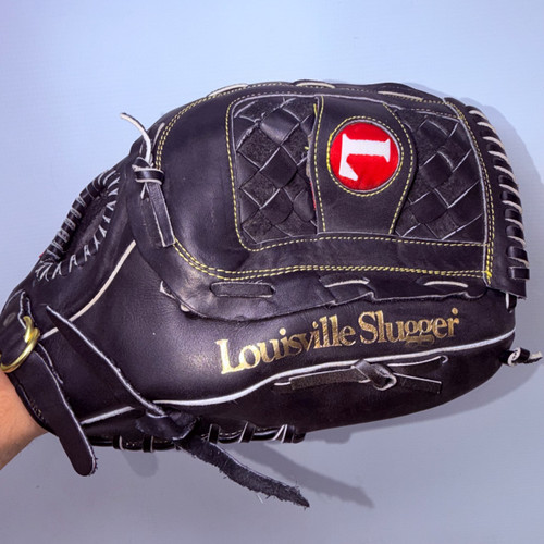 Vist Large View of Product Image Which is Used Louisville Slugger GTPS-4 BB/SB Glove RH Throw Black 14"