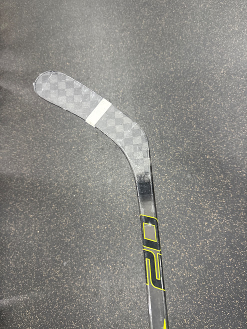 Vist Large View of Product Image Which is Used Bauer NEXUS 20 Junior One Piece Left 20 Flex