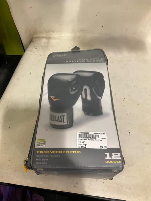Vist Large View of Product Image Which is Used Everlast Boxing Gloves Black LG