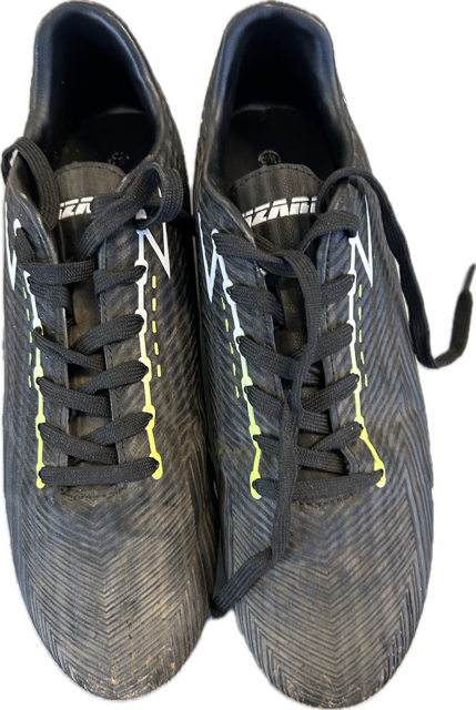 Vist Large View of Product Image Which is Used Vizari Soccer Cleats Black Senior 10.5